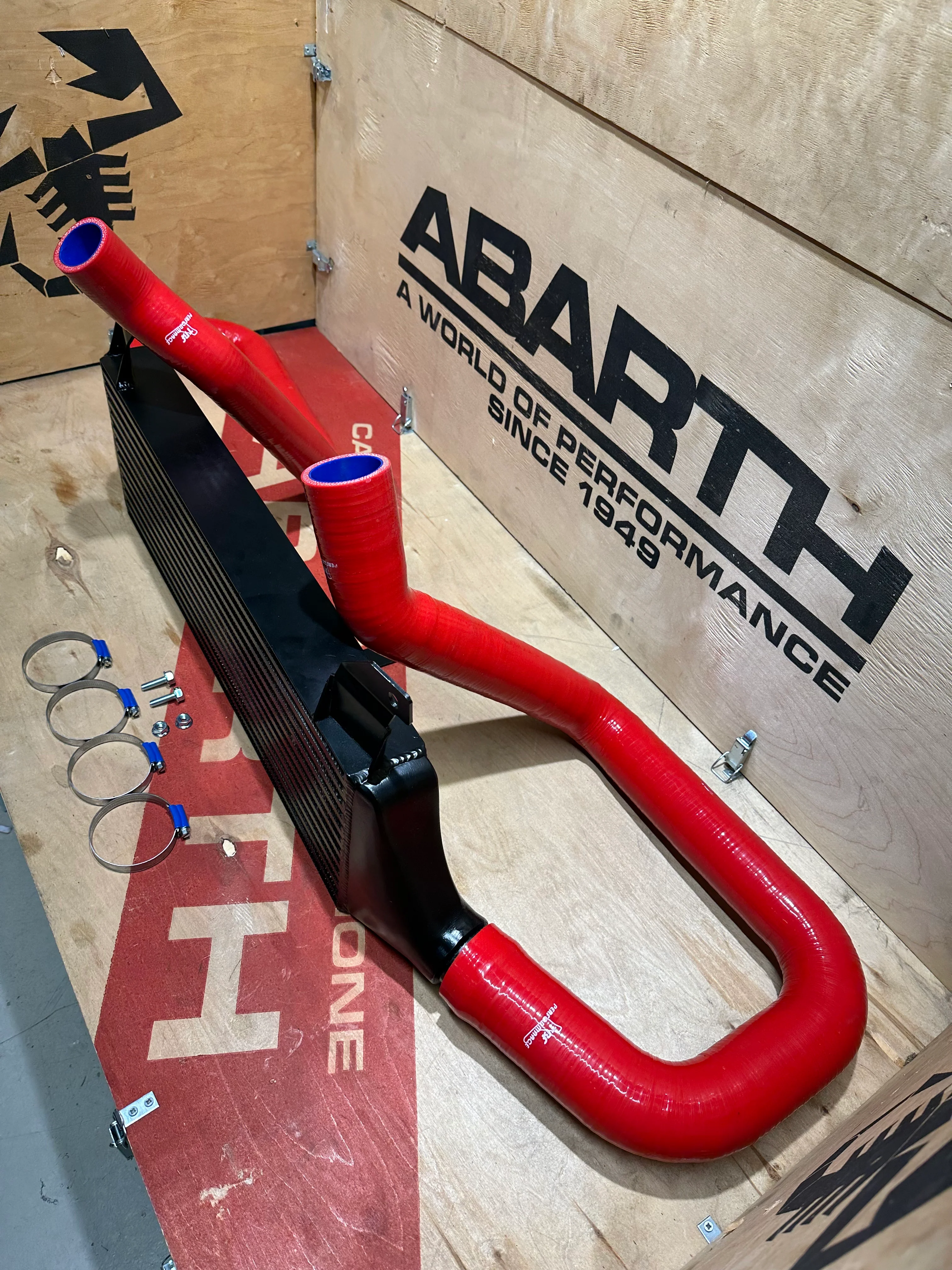 intercooler kit 9 litri Abarth 500/595/695 bar & plate - Image 5