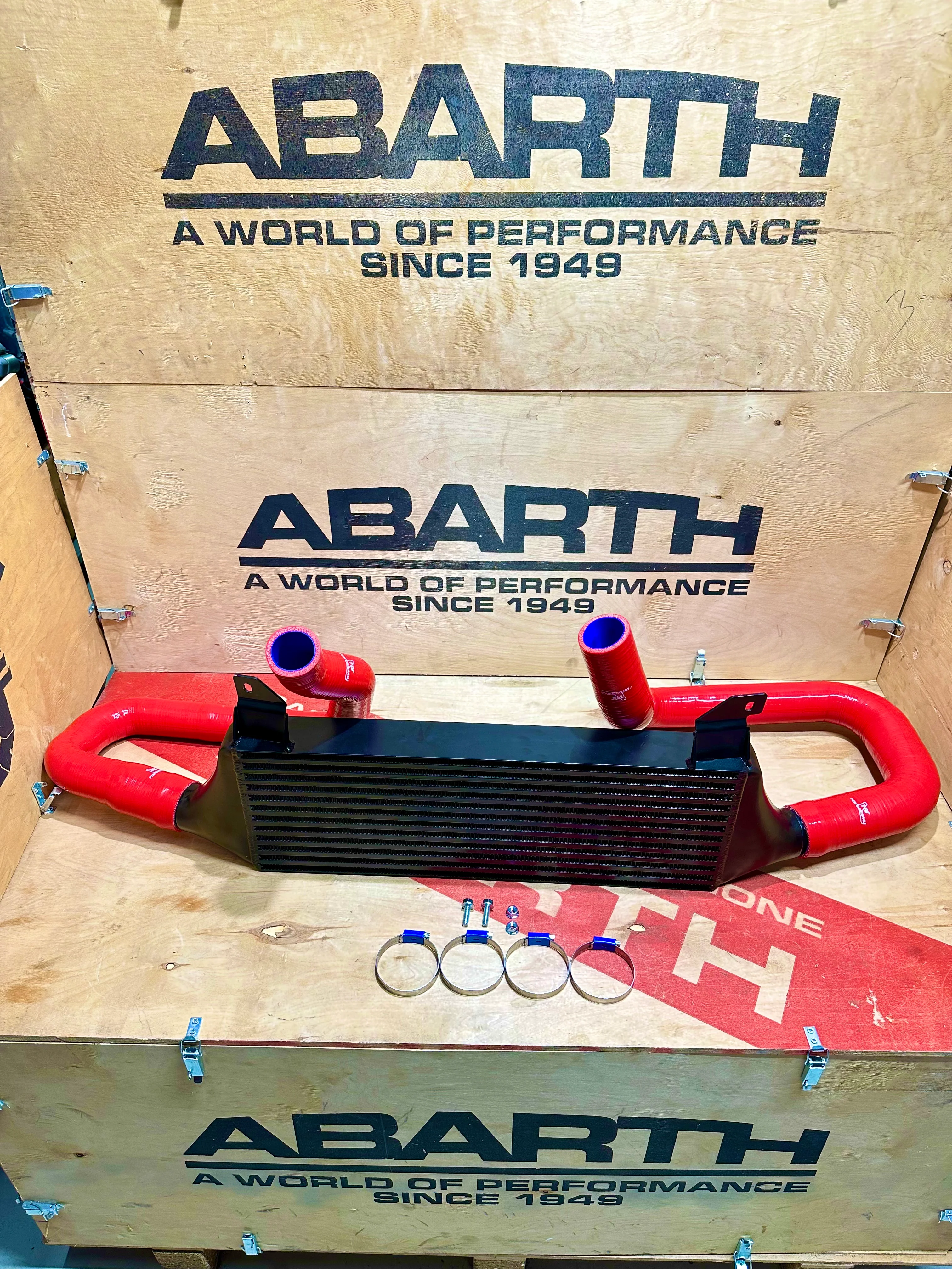 intercooler kit 9 litri Abarth 500/595/695 bar & plate - Image 6