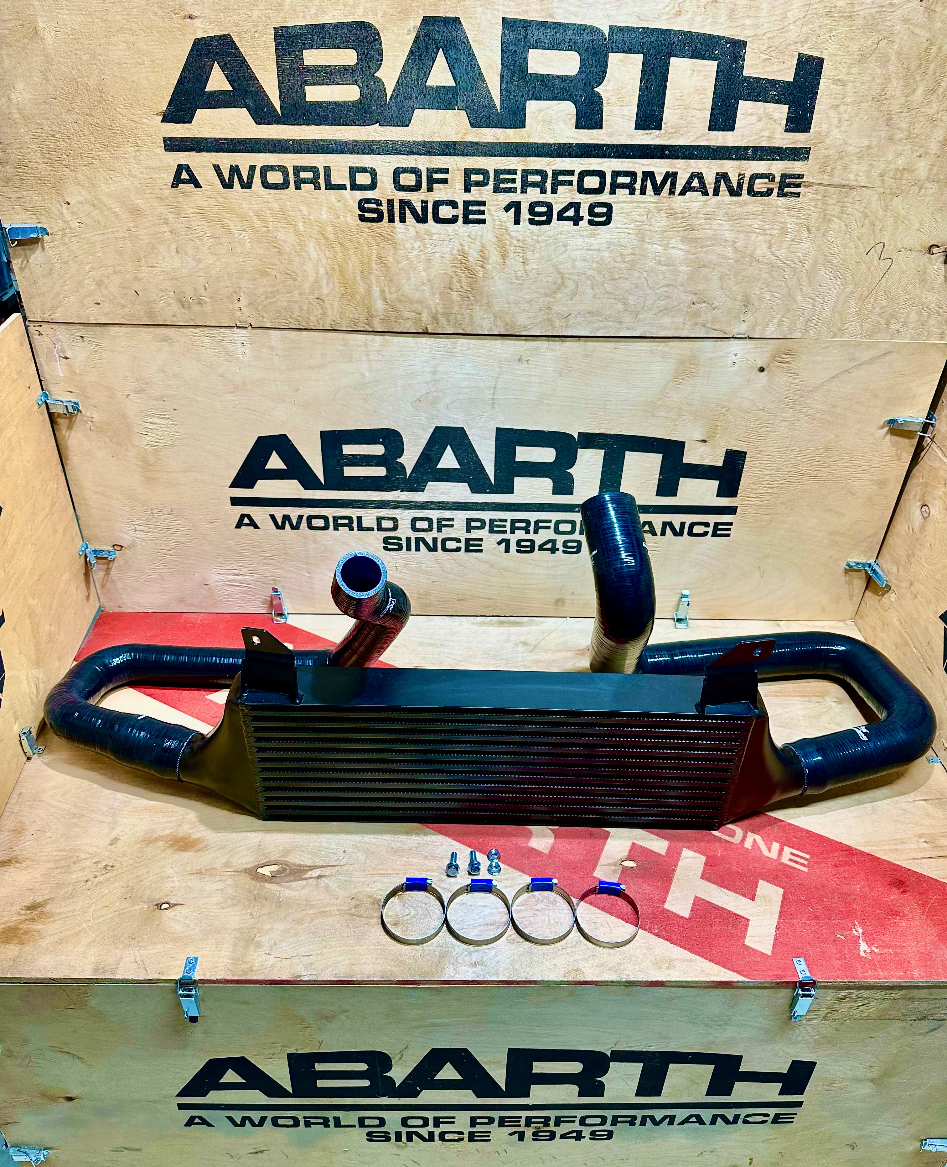 intercooler kit 9 litri Abarth 500/595/695 bar & plate - Image 8
